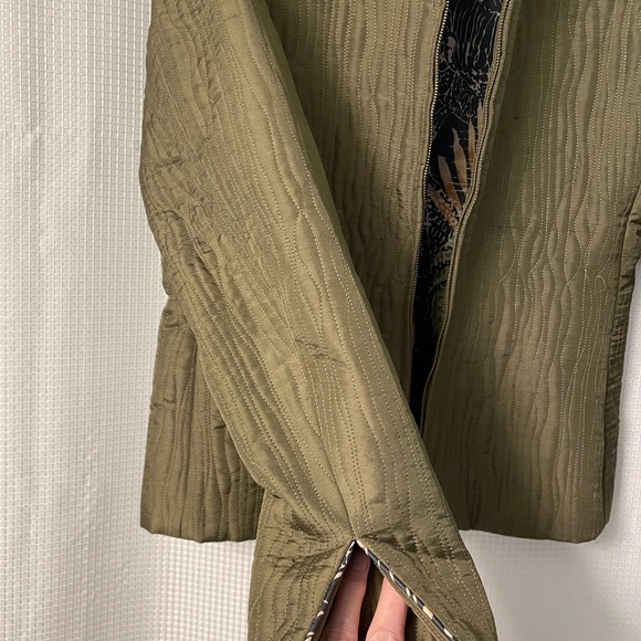 Quilted olive jacket - Picture 6 of 8